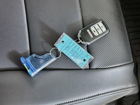 Used 2021 Honda HR-V EX image 35