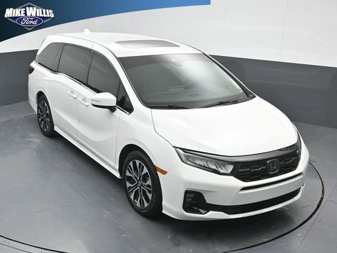 Used 2025 Honda Odyssey Elite image 9