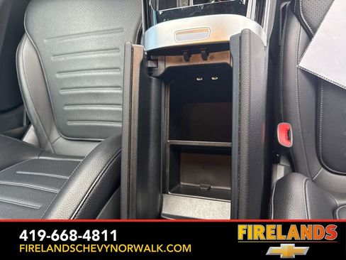 Used 2023 Mercedes-Benz GLC 300 4MATIC image 24