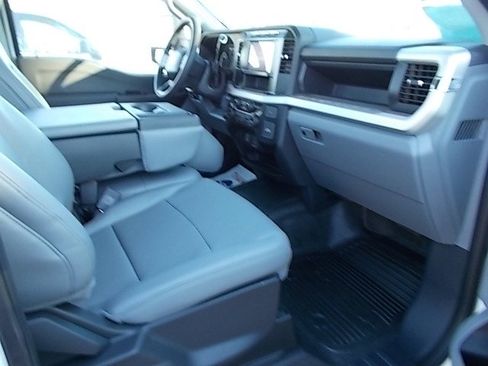 Used 2023 Ford F350 XL AWD/4WD image 10