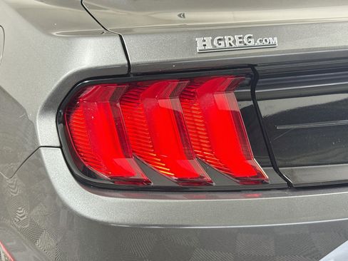 Used 2020 Ford Mustang Coupe RWD image 34