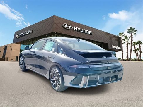 New 2023 Hyundai Ioniq 6 SEL image 2