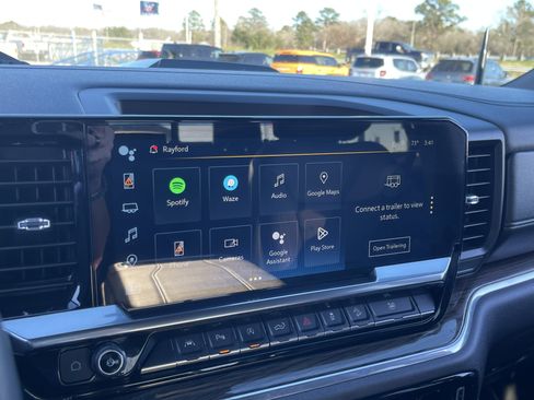 Used 2024 Chevrolet Silverado 1500 LT Trail Boss w/ Convenience Package II image 23