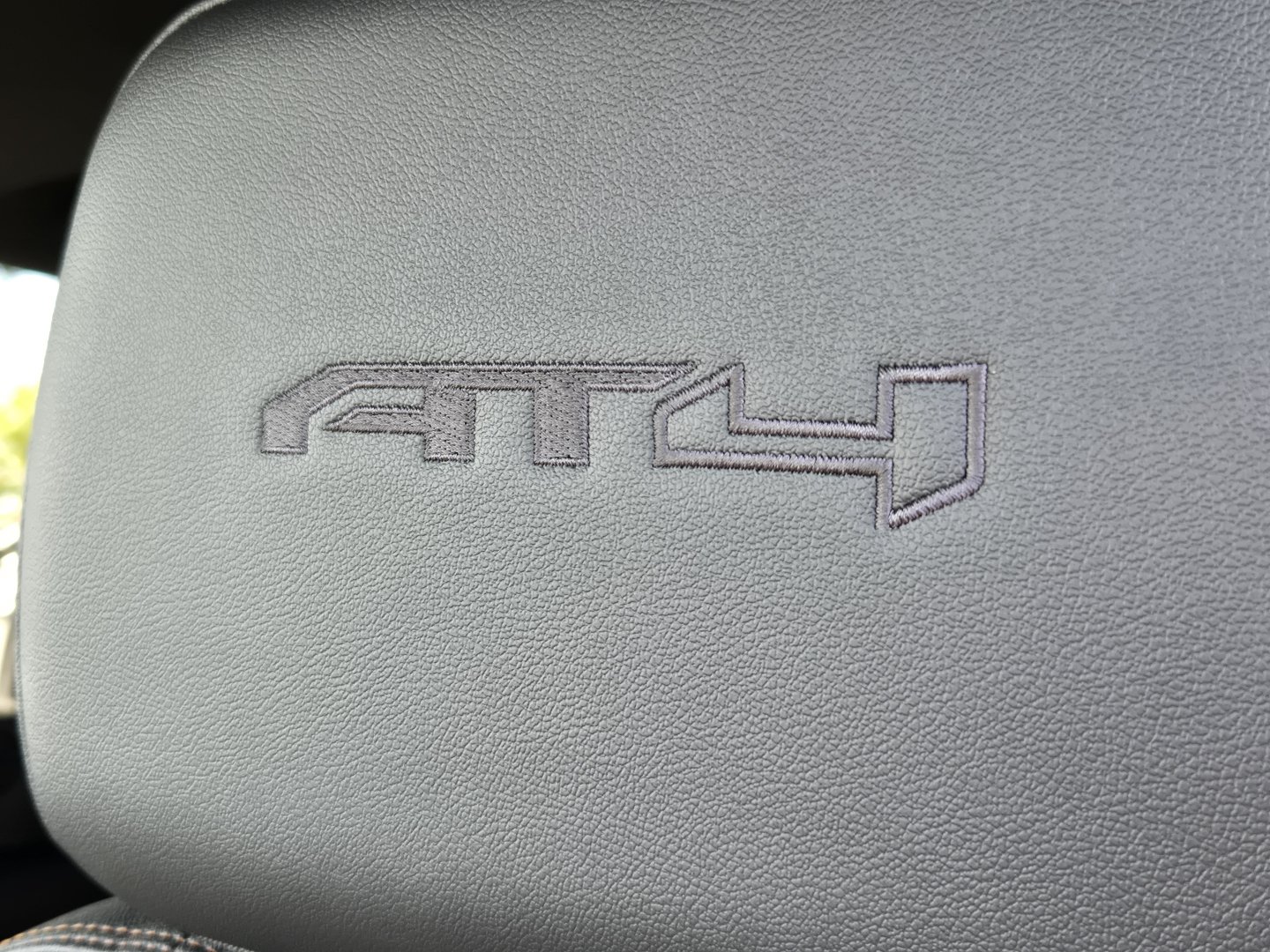 Used 2026 GMC Sierra 2500 AT4 AWD/4WD image 16
