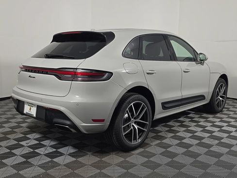 Used 2026 Porsche Macan AWD/4WD image 7