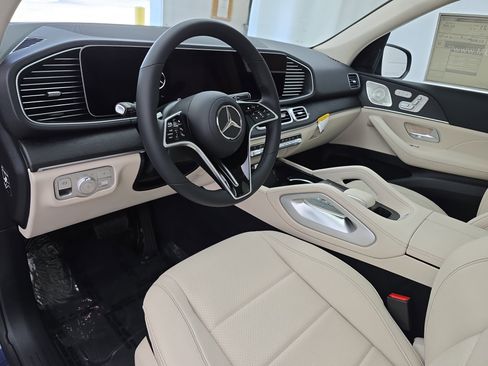 New 2026 Mercedes-Benz GLE 450 4MATIC image 16