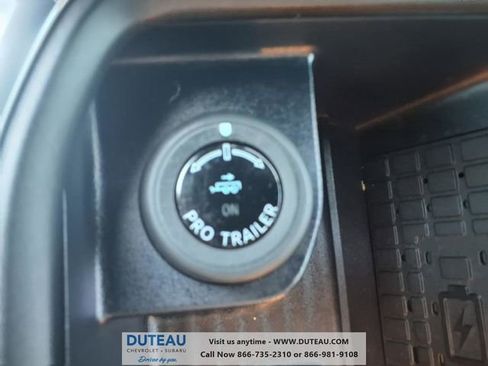 Used 2025 Ford Expedition Platinum w/ Driver's Package image 27