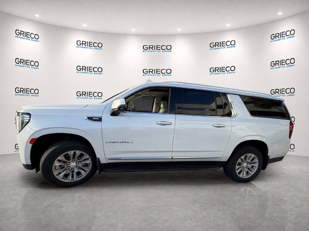 Used 2022 GMC Yukon XL Denali AWD/4WD image 4