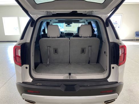 Used 2021 GMC Acadia SLT image 7