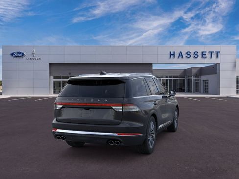 New 2026 Lincoln Aviator AWD image 8