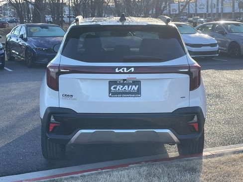 New 2026 Kia Seltos SX image 8