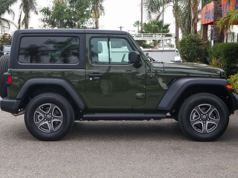 Used 2022 Jeep Wrangler Sport S image 11
