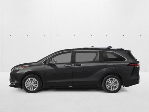 New 2026 Toyota Sienna Platinum AWD/4WD image 3