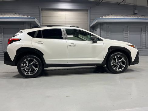 Certified 2024 Subaru Crosstrek 2.0i Premium AWD/4WD image 10