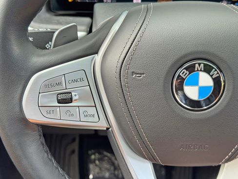 Used 2023 BMW X7 xDrive40i w/ Executive Package AWD/4WD image 23