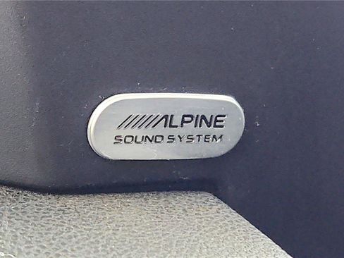 Used 2023 Dodge Charger SXT image 33