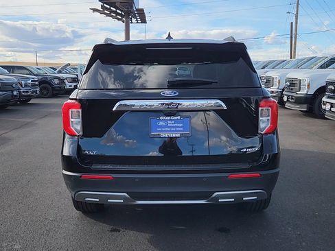 Used 2024 Ford Explorer XLT w/ Equipment Group 202A image 21