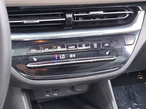 Used 2024 Buick Envista Avenir FWD image 27