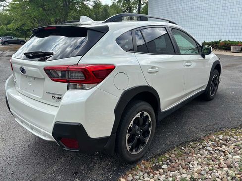 Used 2023 Subaru Crosstrek 2.0i Premium AWD/4WD image 6