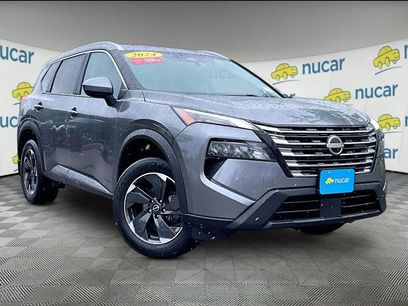 Used 2024 Nissan Rogue SV w/ SV Premium Package