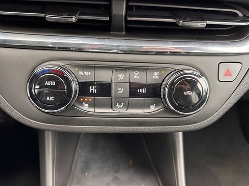 New 2026 Buick Envista Preferred w/ Convenience I Package FWD image 30