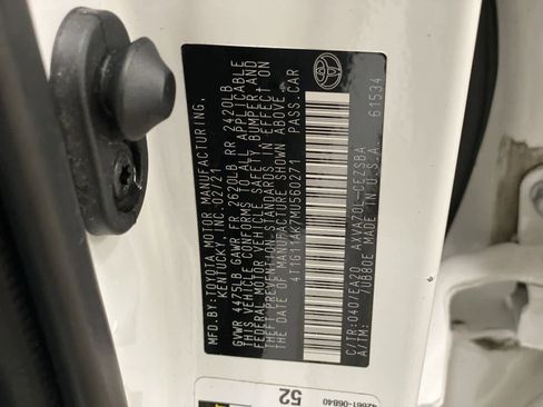 Used 2021 Toyota Camry SE image 28