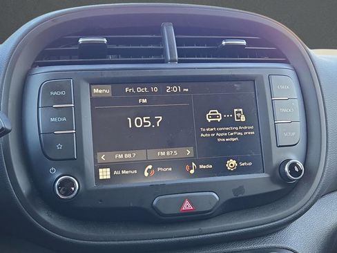 Used 2025 Kia Soul LX w/ LX Technology Package image 24