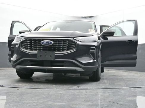 Used 2024 Ford Escape Active image 49