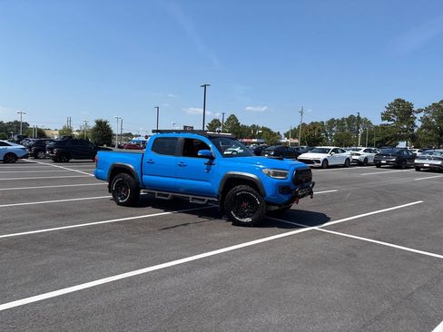 Used 2019 Toyota Tacoma TRD Pro AWD/4WD image 34