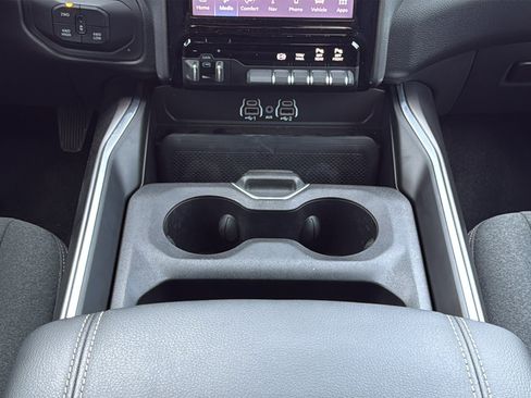Used 2025 RAM 2500 Lone Star AWD/4WD image 17