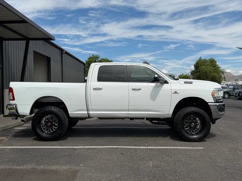 Used 2019 RAM 2500 Big Horn AWD/4WD image 10