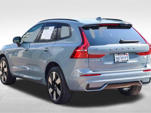 Used 2024 Volvo XC60 T8 Plus w/ Protection Package Premier AWD/4WD image 5