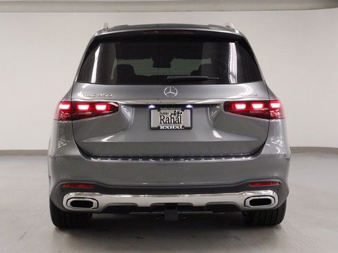 New 2026 Mercedes-Benz GLS 450 4MATIC image 5