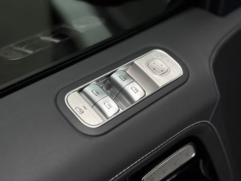 Used 2025 Mercedes-Benz G 63 AMG 4MATIC image 48