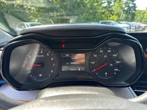 Used 2024 Chevrolet Trax LS w/ Driver Confidence Package FWD image 29