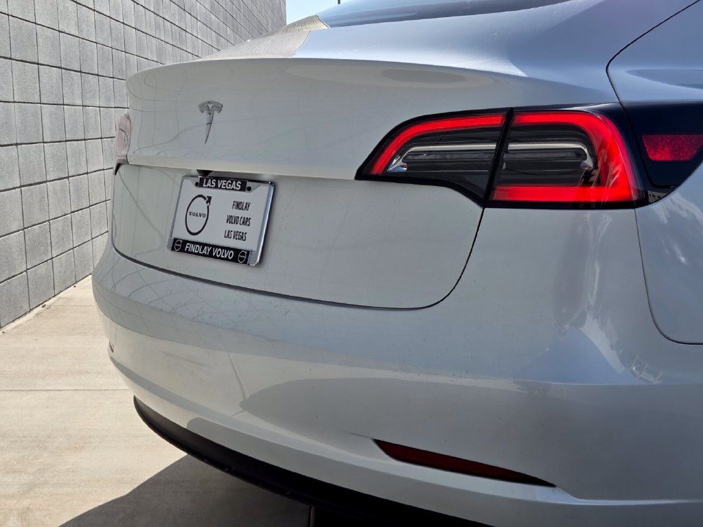 Used 2023 Tesla Model 3 Standard Range RWD image 11