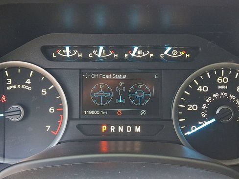 Used 2018 Ford F150 XLT w/ Equipment Group 302A Luxury AWD/4WD image 21