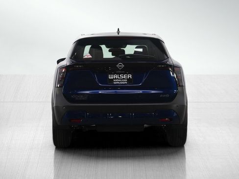 Used 2025 Nissan Kicks SV image 4