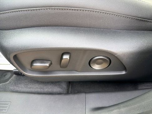 New 2026 Chevrolet Equinox LT image 13