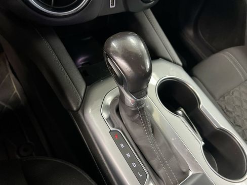 Used 2020 Chevrolet Blazer LT FWD image 17