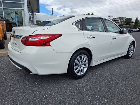 Used 2017 Nissan Altima 2.5 S w/ Power Driver Seat Package FWD image 7