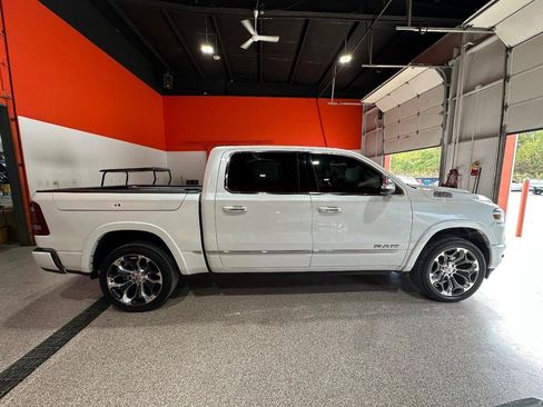 Used 2021 RAM 1500 Limited image 2