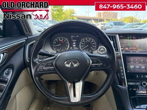 Used 2018 INFINITI Q50 Luxe w/ Essential Package (3.0T Luxe) AWD/4WD image 16