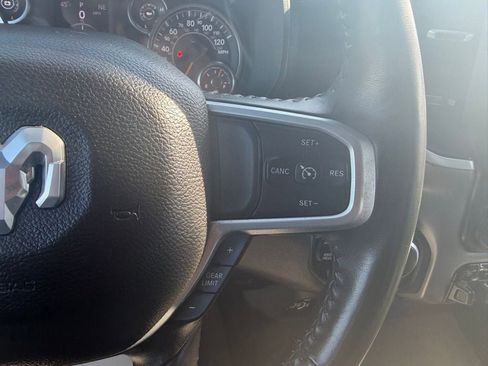 Used 2022 RAM 1500 Big Horn AWD/4WD image 19