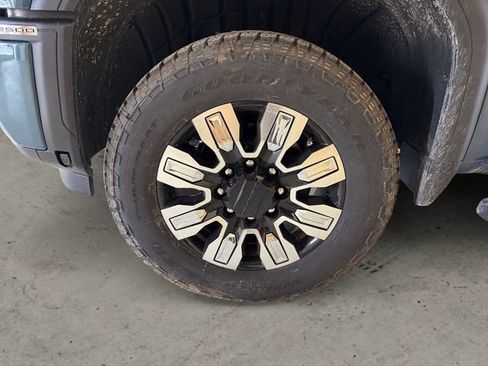 New 2026 GMC Sierra 2500 Denali AWD/4WD image 15