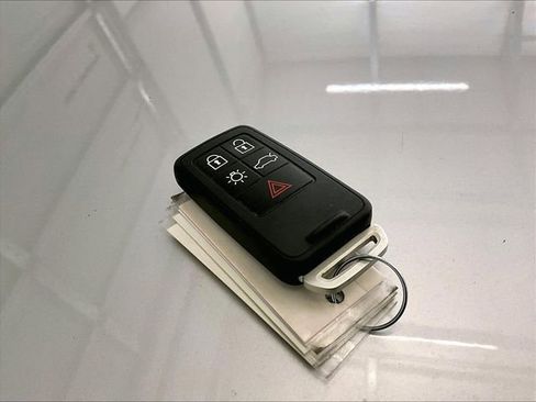 Used 2018 Volvo S60 T5 Inscription AWD/4WD image 9