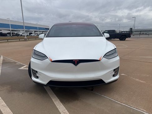 Used 2020 Tesla Model X Long Range image 5
