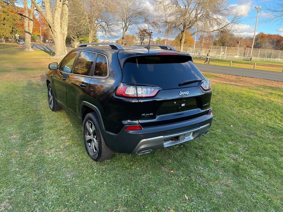 Used 2019 Jeep Cherokee Limited w/ Luxury Group AWD/4WD image 25