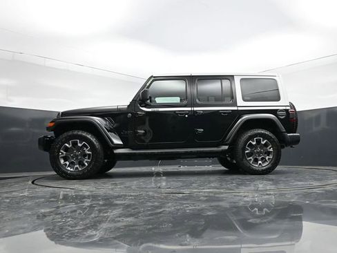 New 2026 Jeep Wrangler Unlimited Sahara AWD/4WD image 41