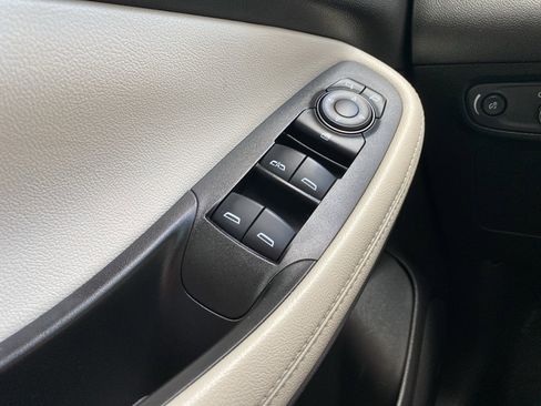 Used 2021 Buick Encore GX Preferred image 26